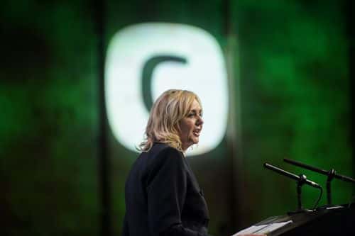 Formand Mona Juul holder tale på Det Konservative Folkepartis Landsråd i Herning, september 2024.