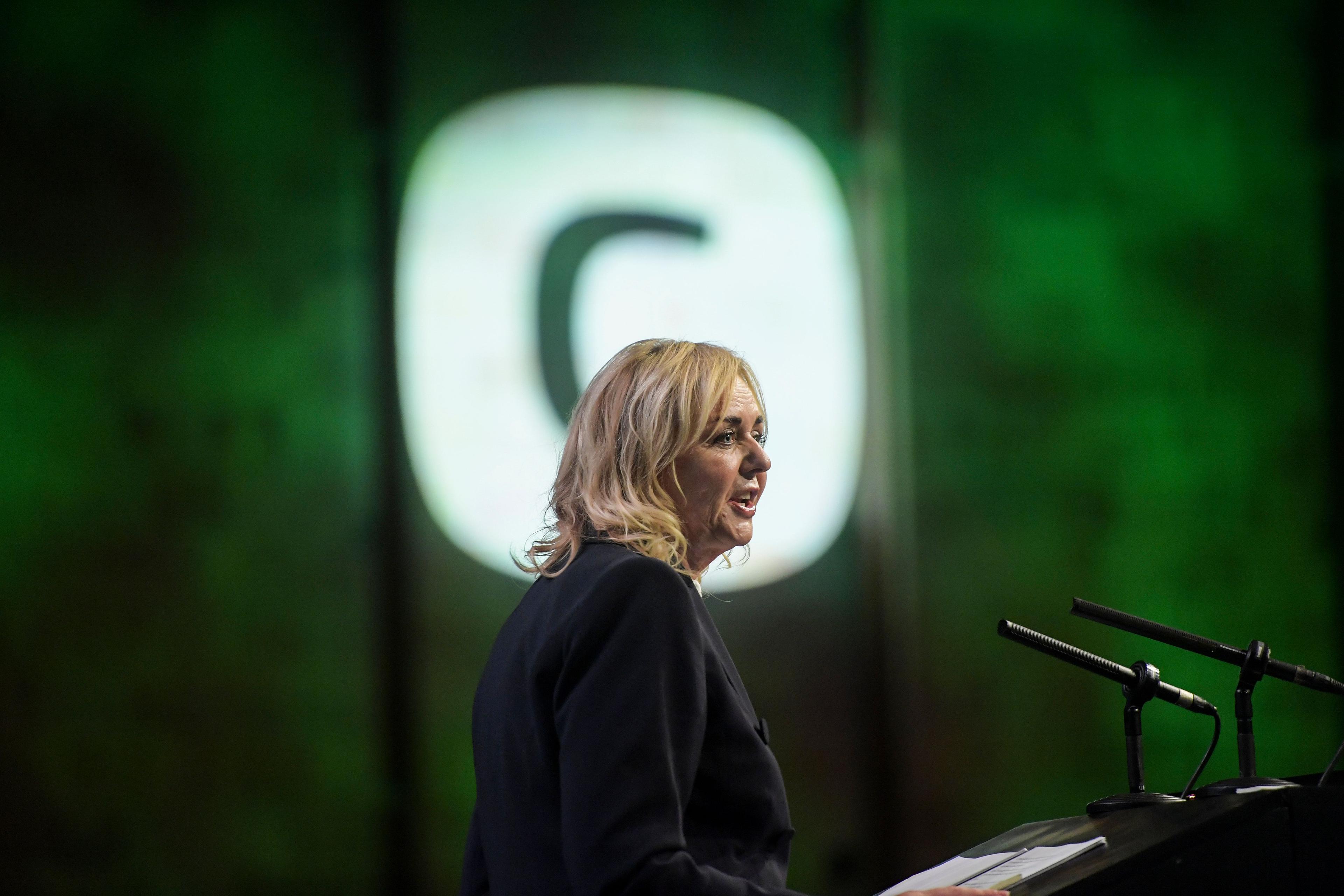 Formand Mona Juul holder tale på Det Konservative Folkepartis Landsråd i Herning, september 2024. 