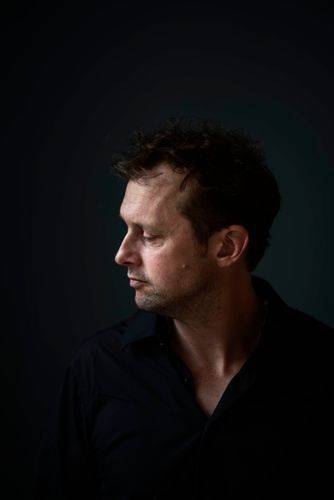 Portrætfoto af komiker Christian Geo Heltboe