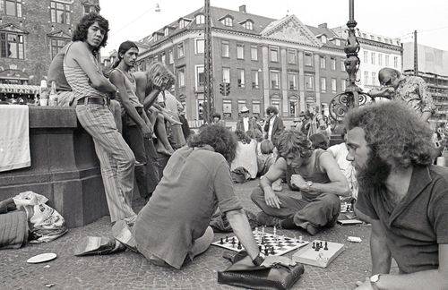 folk på gammel torv