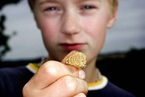guldring fra 1500-tallet