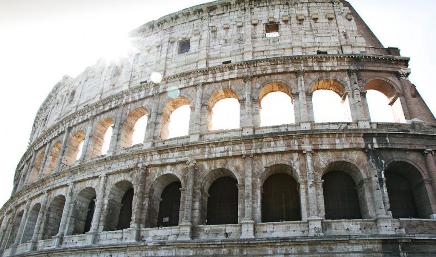 Amfiteatret Colosseum i Rom